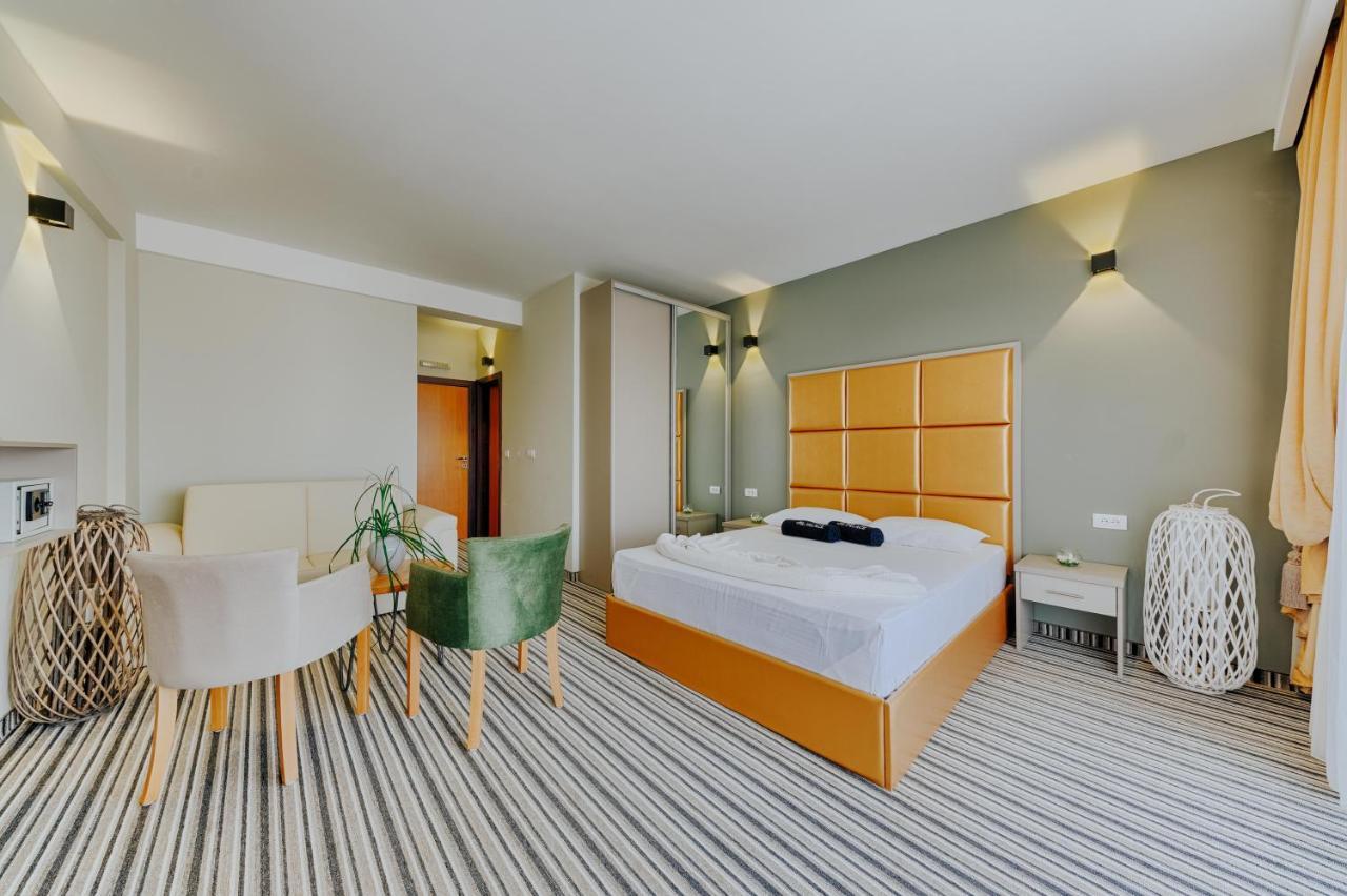 Am Palace Hotel 4*